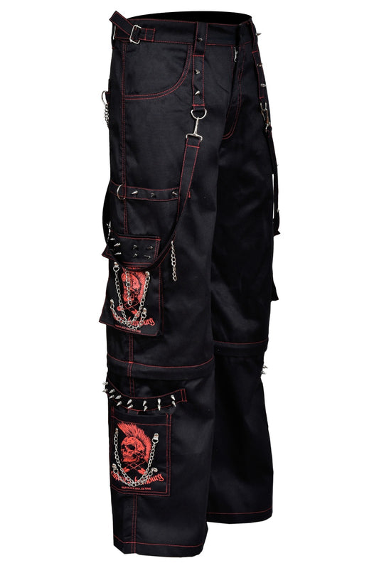 Schwarze Hose RED SPIKE PANTS mit rotem Colours-Skull-Print auf Taschen, sowie vielen Nieten, Ketten und Riemen mit Colours Branding