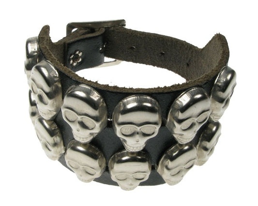 Breites Armband Totenkopf 2-reihig mit Totenkopfnieten