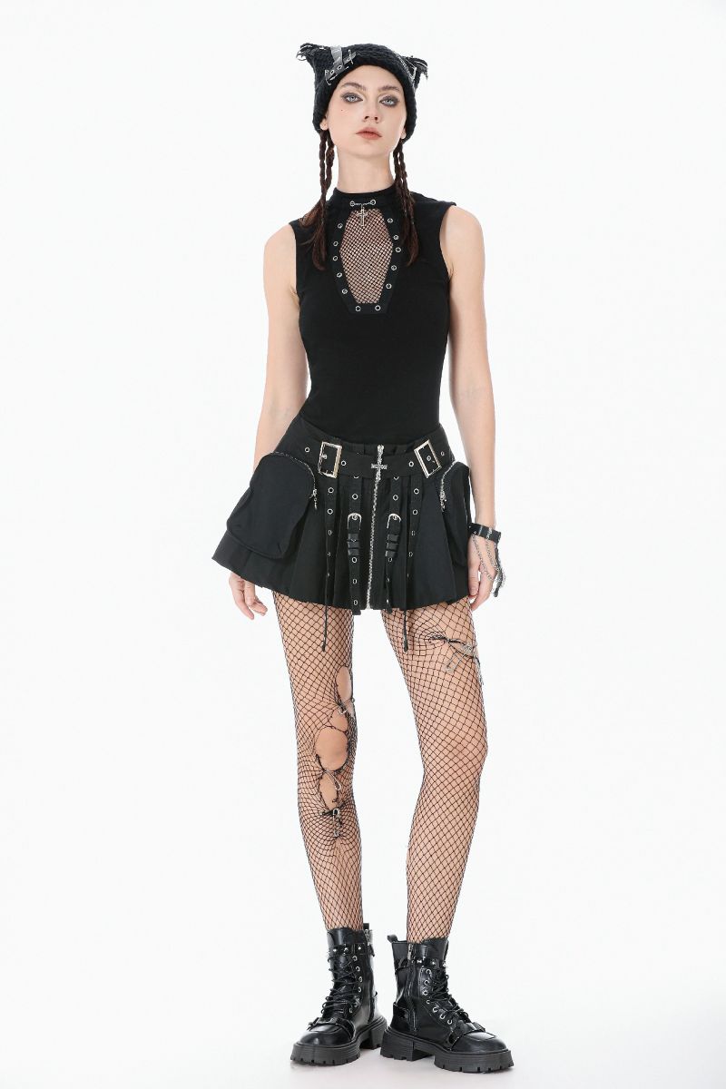 Schwarzer Mini-Rock Tactical Dolly Skirt im Techwear-Style mit vielen Taschen und Riemen von Dark In Love