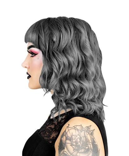 semi-permanente Haartönung MATHILDA GRANNY GREY in dem Farbton Dunkelgrau von Herman's Amazing