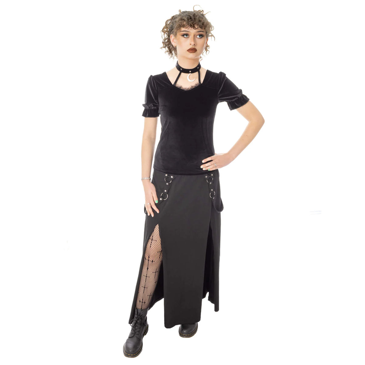 Schwarzes Oberteil MIDNIGHT TOP Black mit Mondanhänger von Poizen Industries