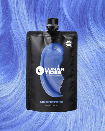semi-permanente Haartönung Moonstone in dem Farbton Pastellblau von Lunar Tides