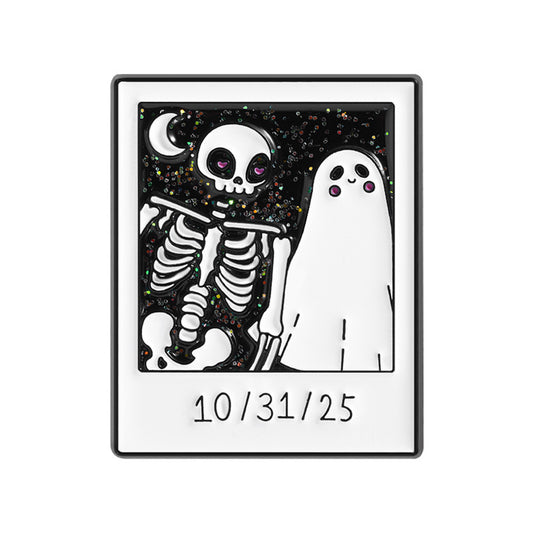 Kleiner Emaille-Anstecker POLAROID ENAMEL PIN von Moon Attic