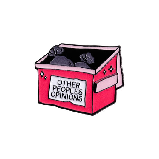 Kleiner, pinker Emaille-Anstecker OTHER PEOPLE'S OPINIONS ENAMEL PIN in Form eines Müllcontainers Moon Attic