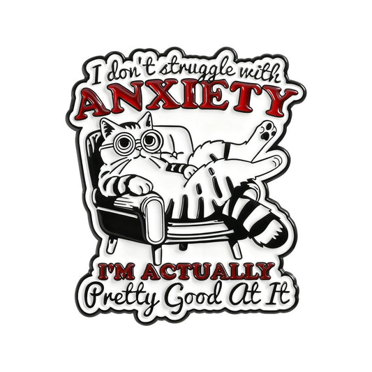 Kleiner Emaille-Anstecker ANXIETY ENAMEL PIN mit Katzenprint von Moon Attic