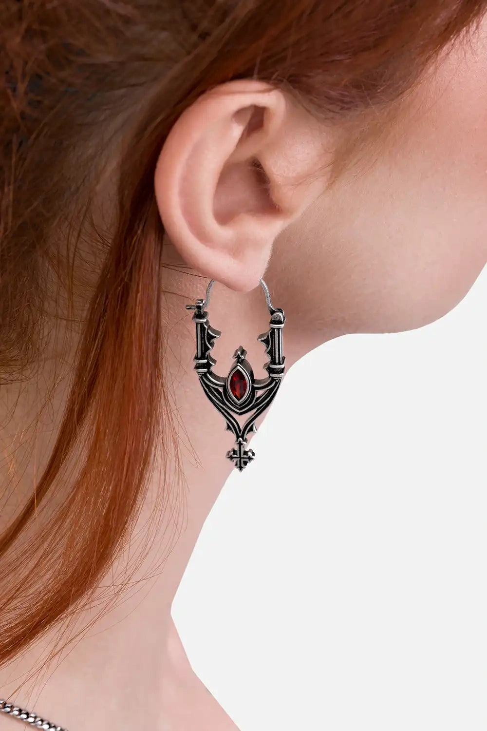 RELIQUE EARRING mit Kathedralendesign von Restyle