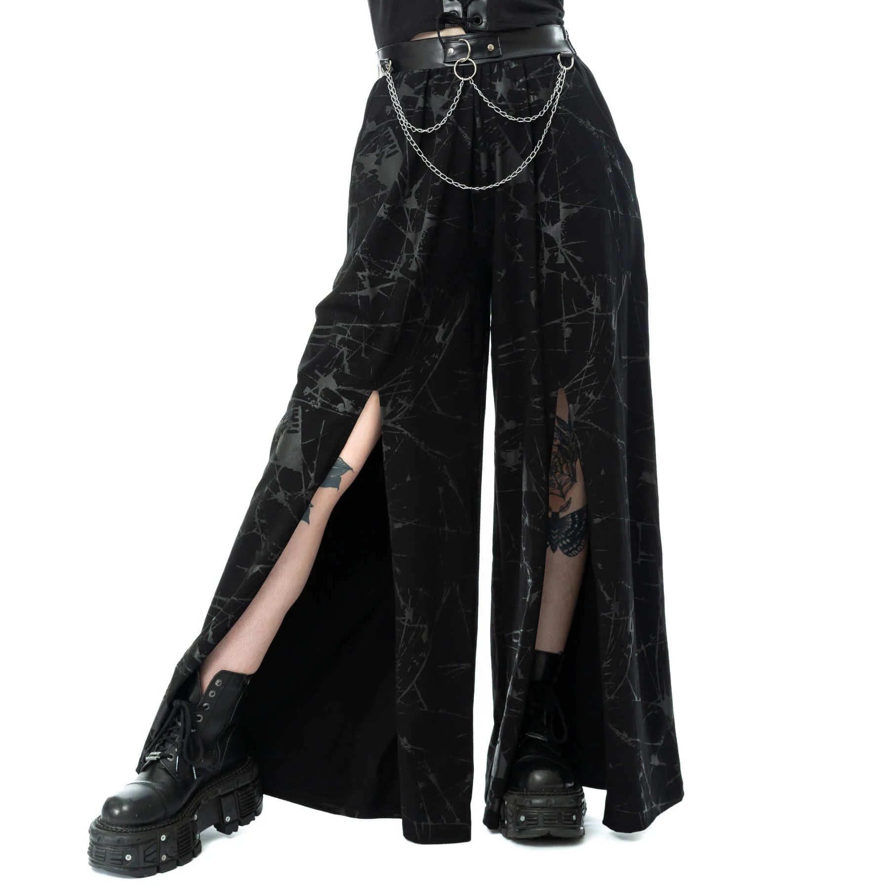 Schwarze Hose SHADOWGLASS PANTS mit Beinschlitzen von Vixxsin
