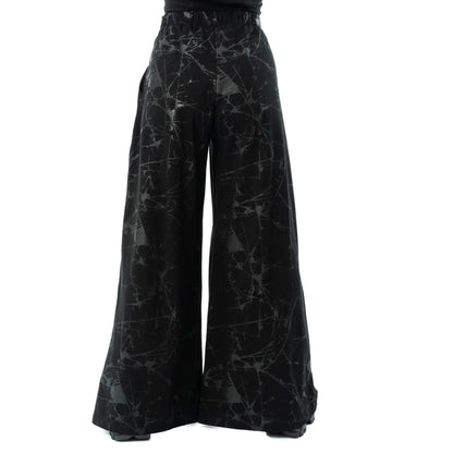 Schwarze Hose SHADOWGLASS PANTS mit Beinschlitzen von Vixxsin
