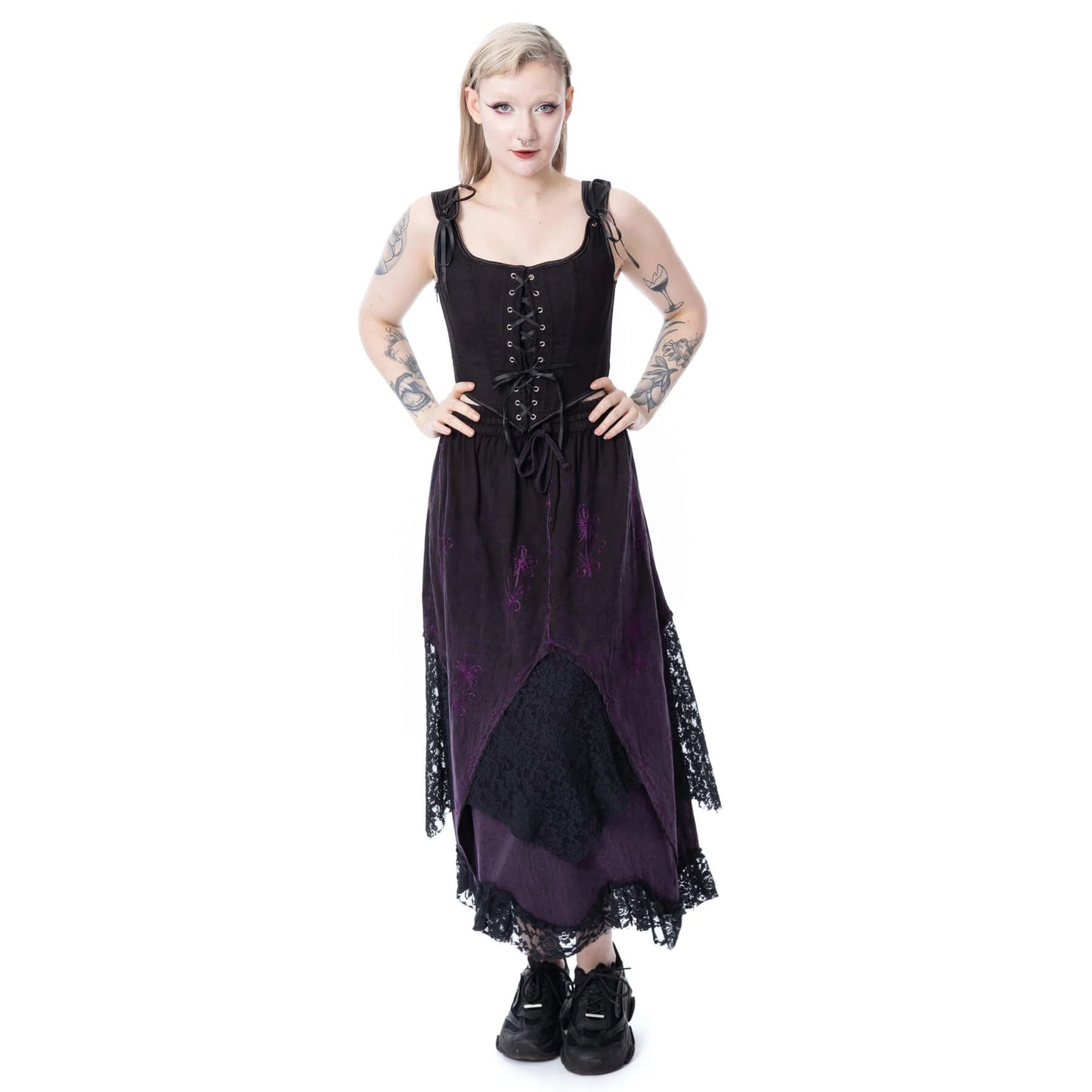 Langer, geschichteter Rock SOLEA SKIRT Purple mit Stickelementen und Spitzenstoffeinsätzen von Innocent