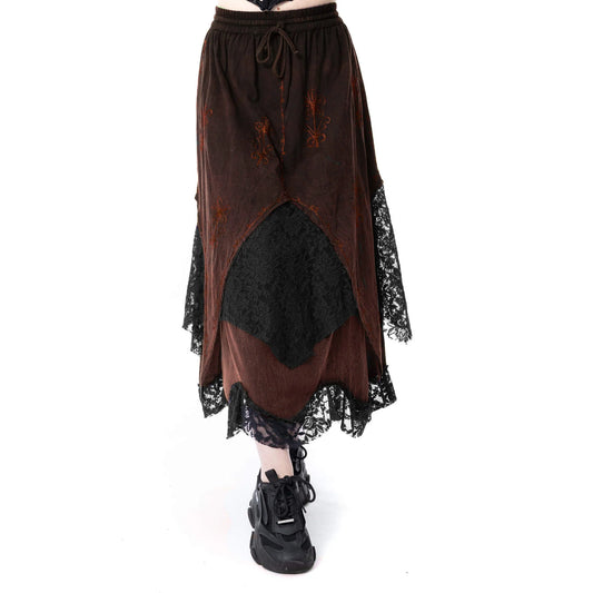 Langer, geschichteter Rock SOLEA SKIRT Red mit Stickelementen und Spitzenstoffeinsätzen von Innocent