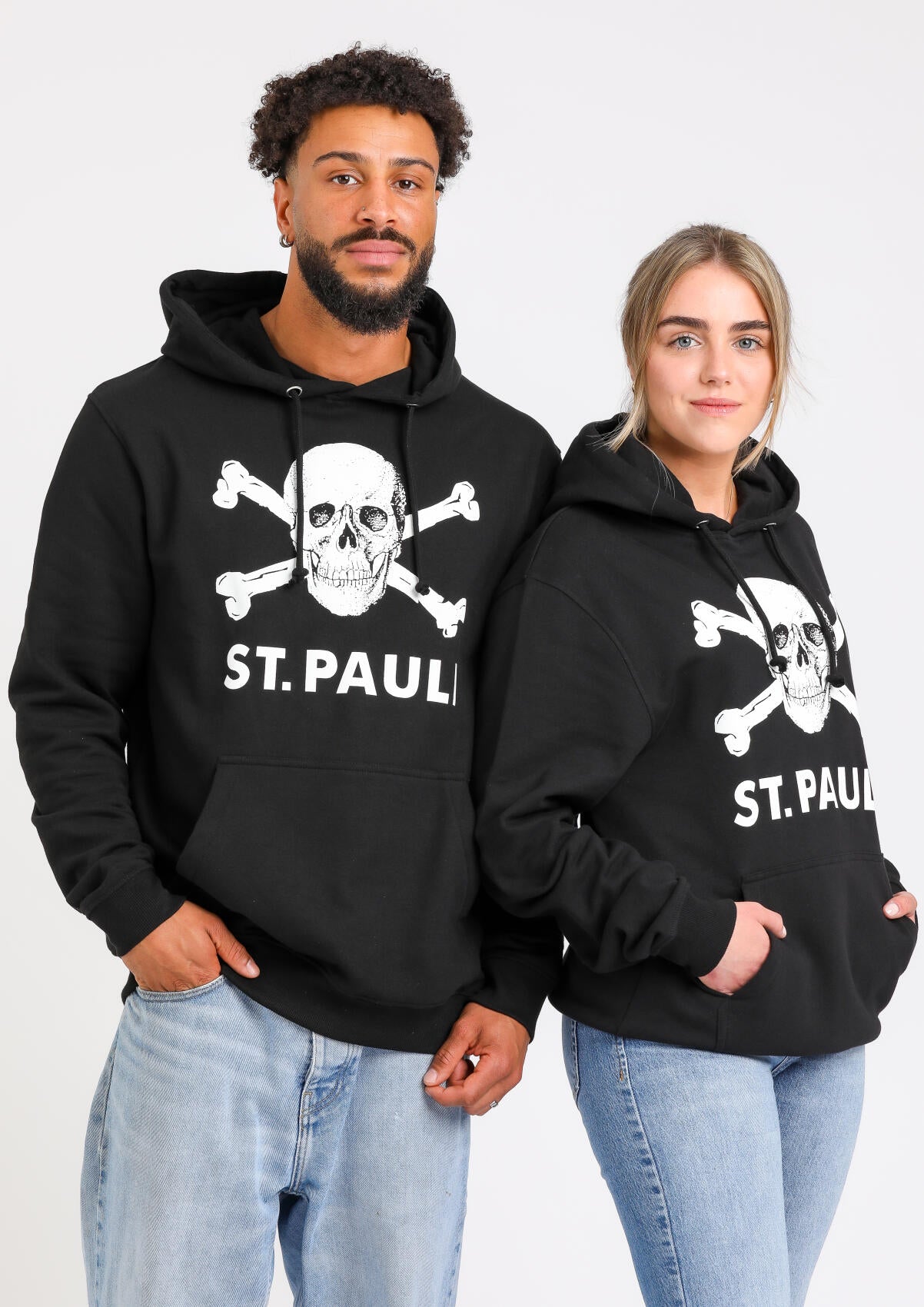 Black hoodie skull I Colours Shop