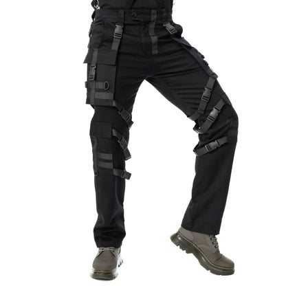 Schwarze Hose URBAN PANTS mit Riemenapplikationen und mehreren Taschen von Chemical Black