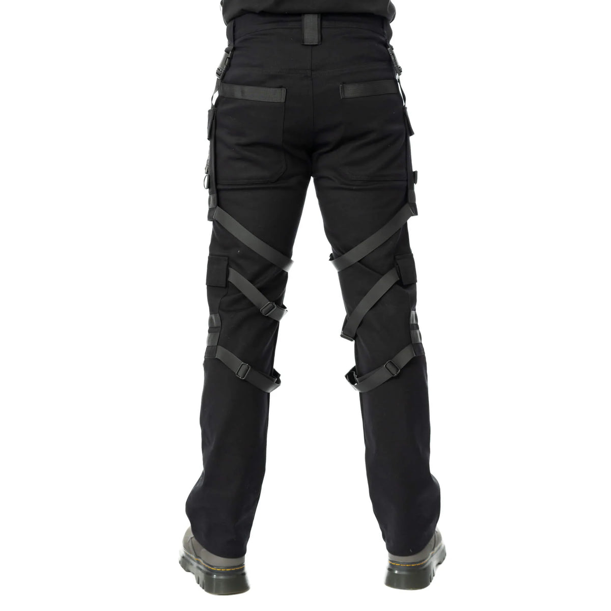 Schwarze Hose URBAN PANTS mit Riemenapplikationen und mehreren Taschen von Chemical Black