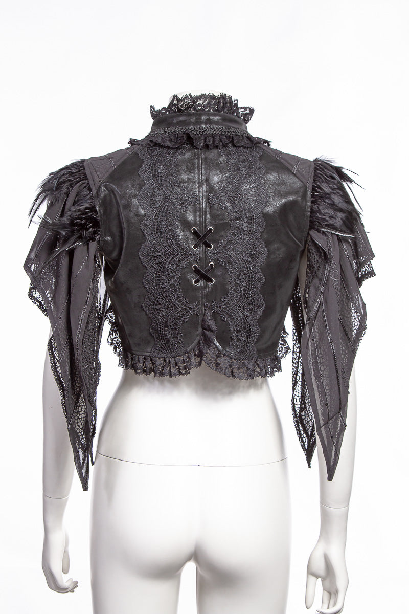 Schwarzer Bolero The Crow Bolero mit Fedeerdetails von RNG