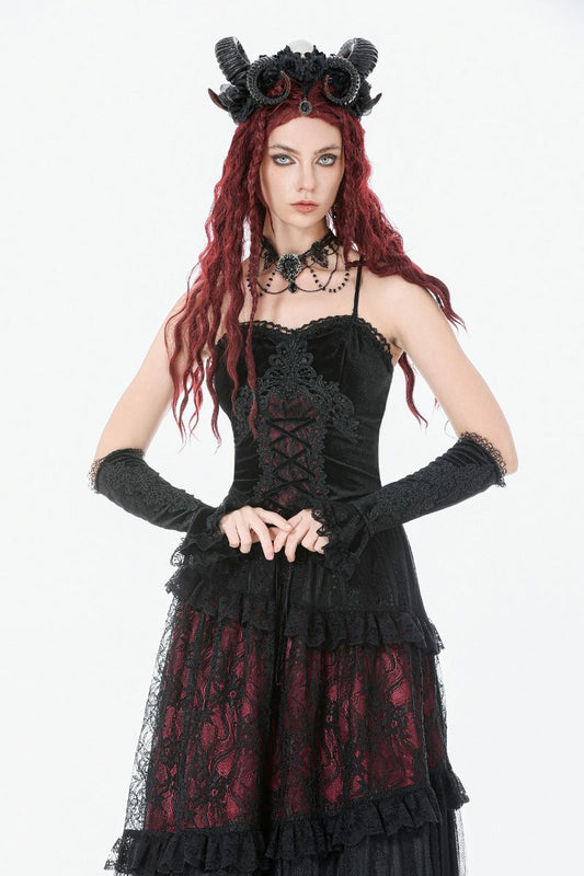 Schwarzes Shirt Vampyrean Top mit rotem Unterstoff und Spitzenelementen von Dark In Love