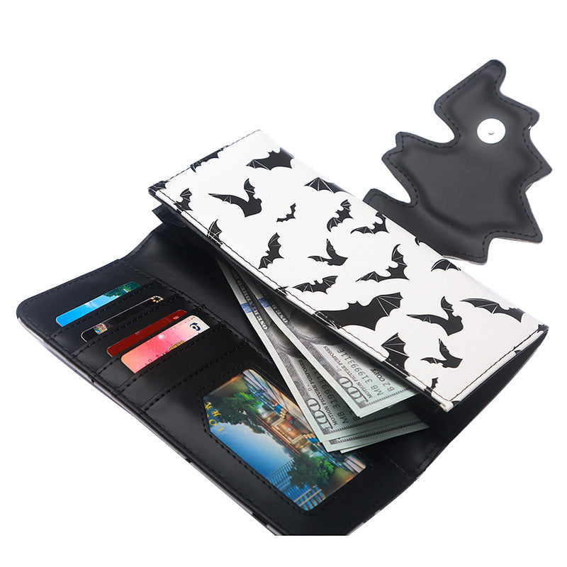 Weißes Portemonnaie LONG BATS WALLET White mit schwarzem Fledermausprint, sowie schwarzem Fledermausverschluss von Moon Attic