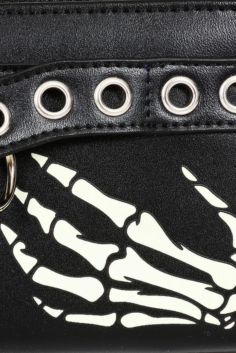 Schwarze Geldbörse Bonegrip Wallet mit Skeletthänden und Zierösen von Banned