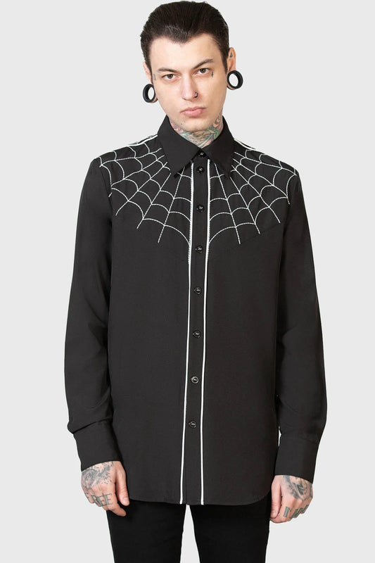 Schwarzes Hemd ZACHARY mit Spinnennetzstickerei um Kragen von Killstar