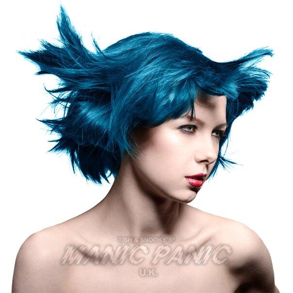Farbbeispiel AFTER MIDNIGHT Haartönung Manic Panic