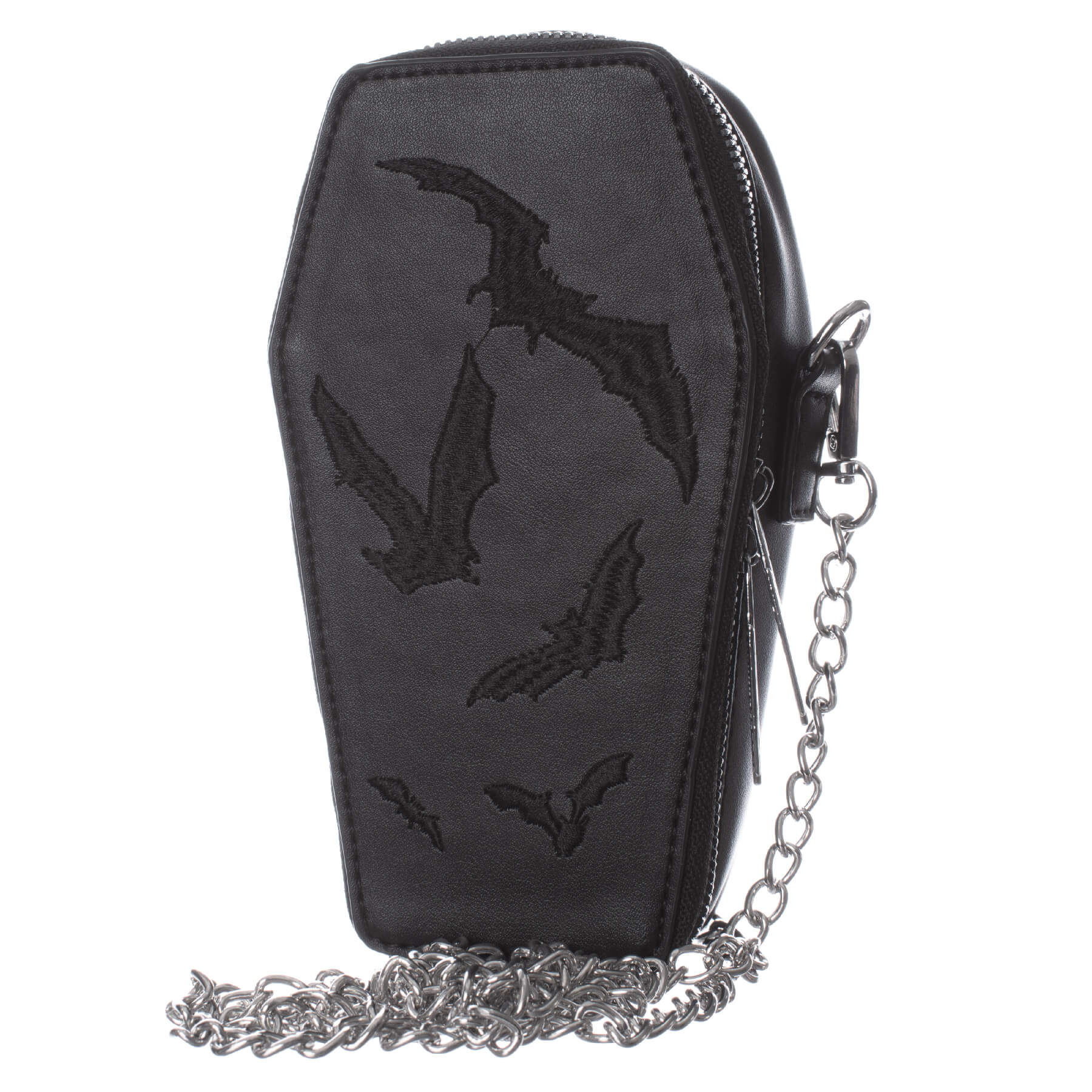 Kleine, schwarze, sargförmige BAT MINI COFFIN BAG mit aufgestickten Fledermäusen mit Kette und Rasierklingenanhängern von Heartless