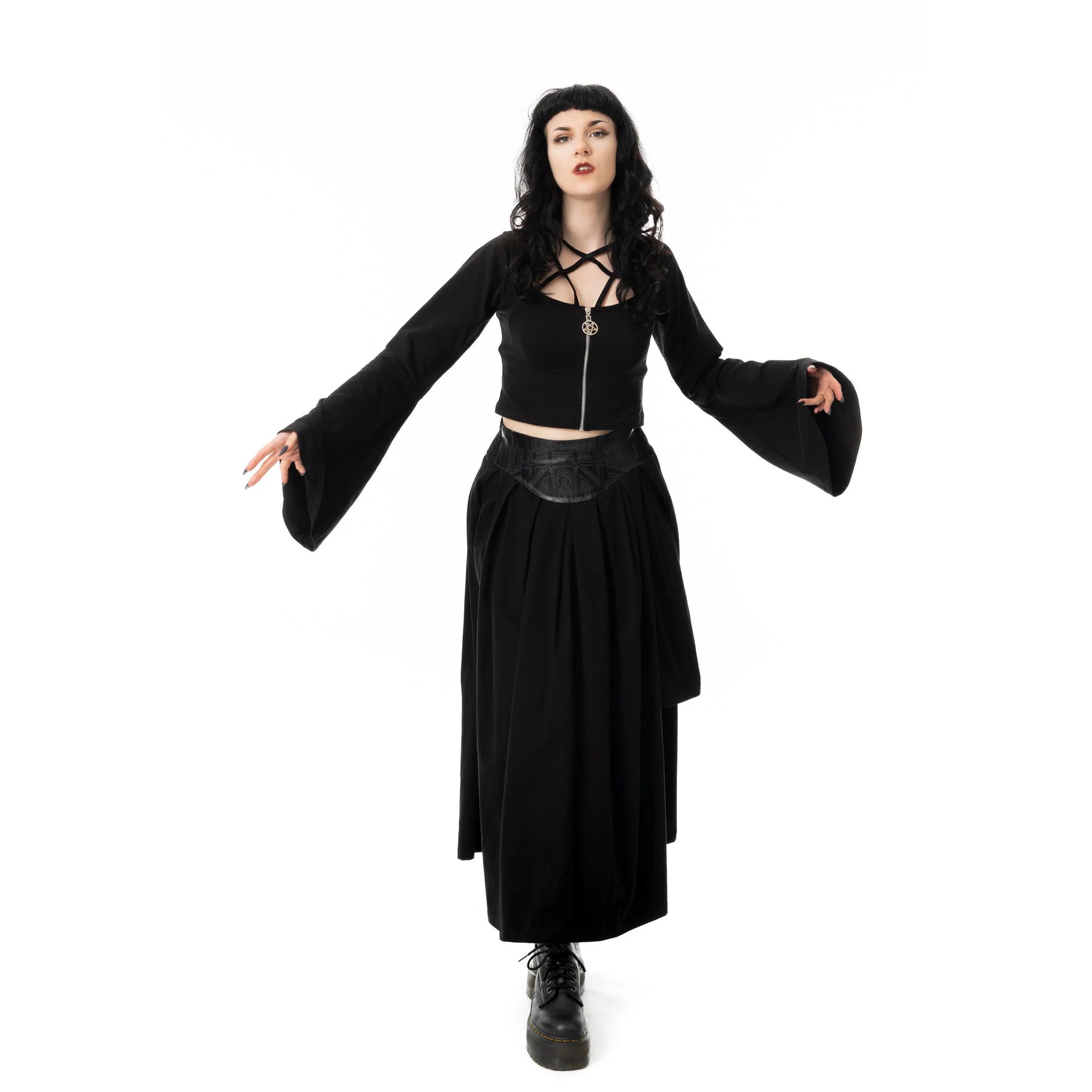 Schwarzer langer Rock CATHEDRAL MAXI SKIRT mit Kunstlederelementen von Vixxsin