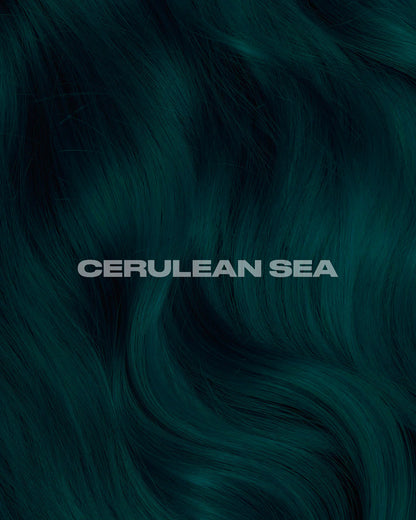semi-permanente Haartönung Cerulean Sea in dem Farbton Petrolgrün mit blauen Untertönen von Lunar Tides