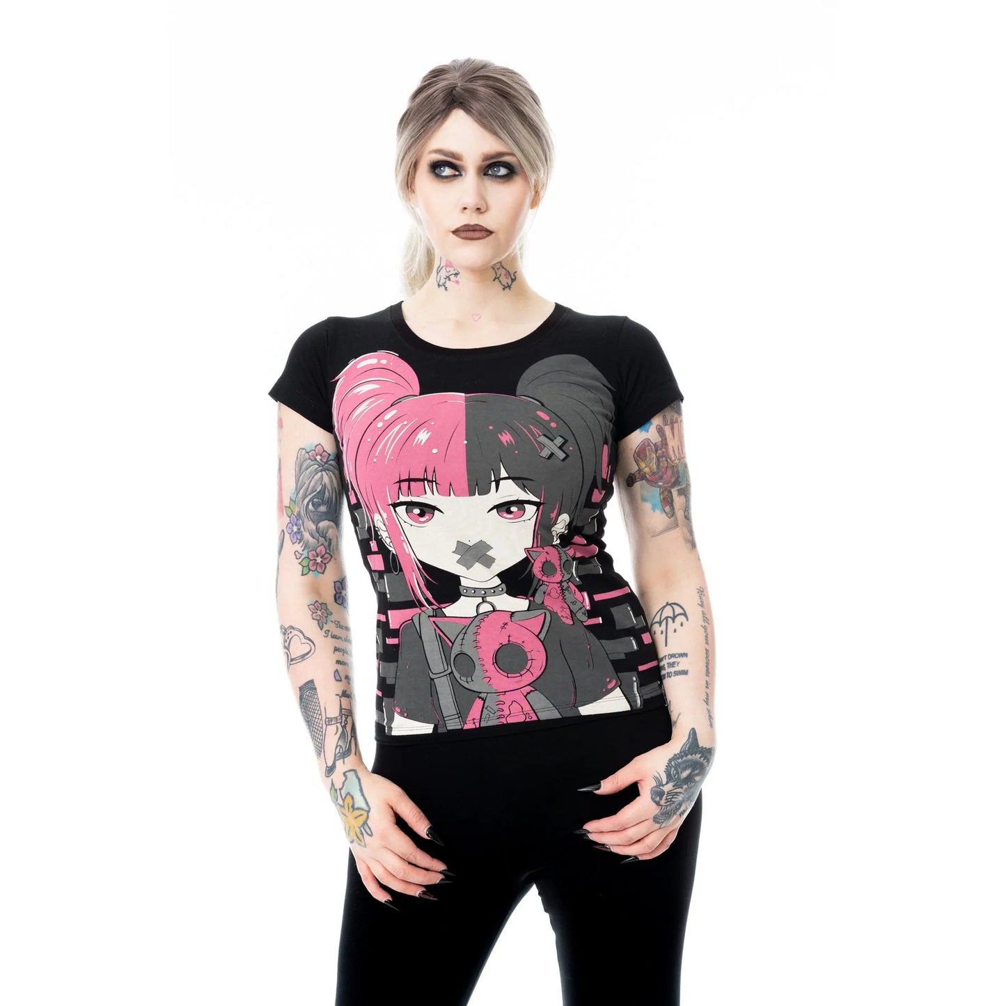 Schwarzes Oberteil CUTE GOTH T-SHIRT mit niedlichem Gothmädchenprint von Cupcake Cult