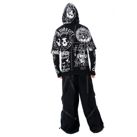 Schwarzer Kapuzenpullover DARK ACADEMIA HOOD mit diversen okkulten Motiven und Daumenlöchern von Heartless