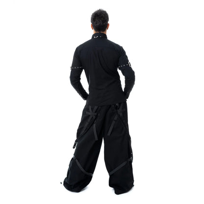 Schwarzes Hemd DRYSTAN SHIRT mit Zierbändern und Krawatte von Poizen Industries