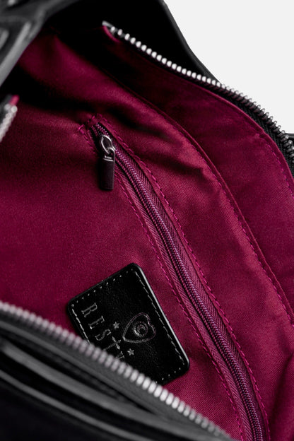 Innenfutter Schwarz-rote Umhängetasche CLARETIA BAG mit Samtdetails von Restyle