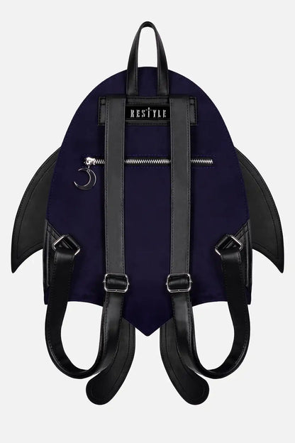 Blauer Rucksack UMBRA NOCTIS MOTH BACKPACK mit weiß bestickten Mottenflügeln von Restyle