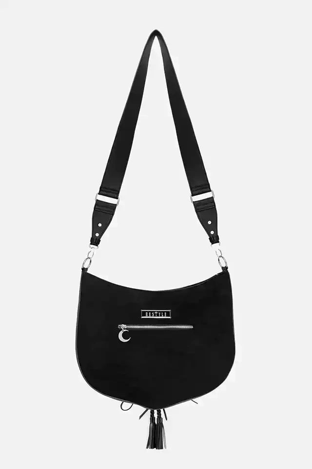 Schwarze Tasche WILD INCANTATIONS BAG mit Mottenstickerei von Restyle