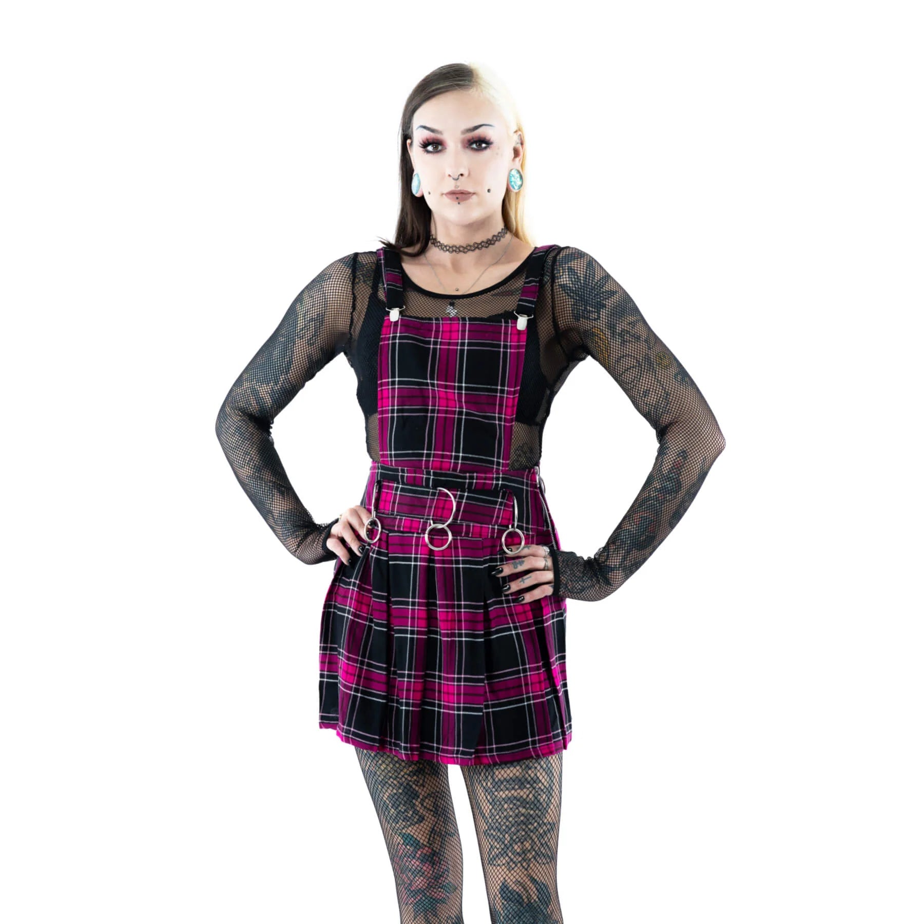 Schwarz-pink-kariertes Kleid FAYE PINAFORE DRESS Dark Pink im Latzhosenstil von Heartless