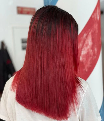 semi-permanente Haartönung RUBY RED in dem Farbton Dunkelrot von Herman's Amazing