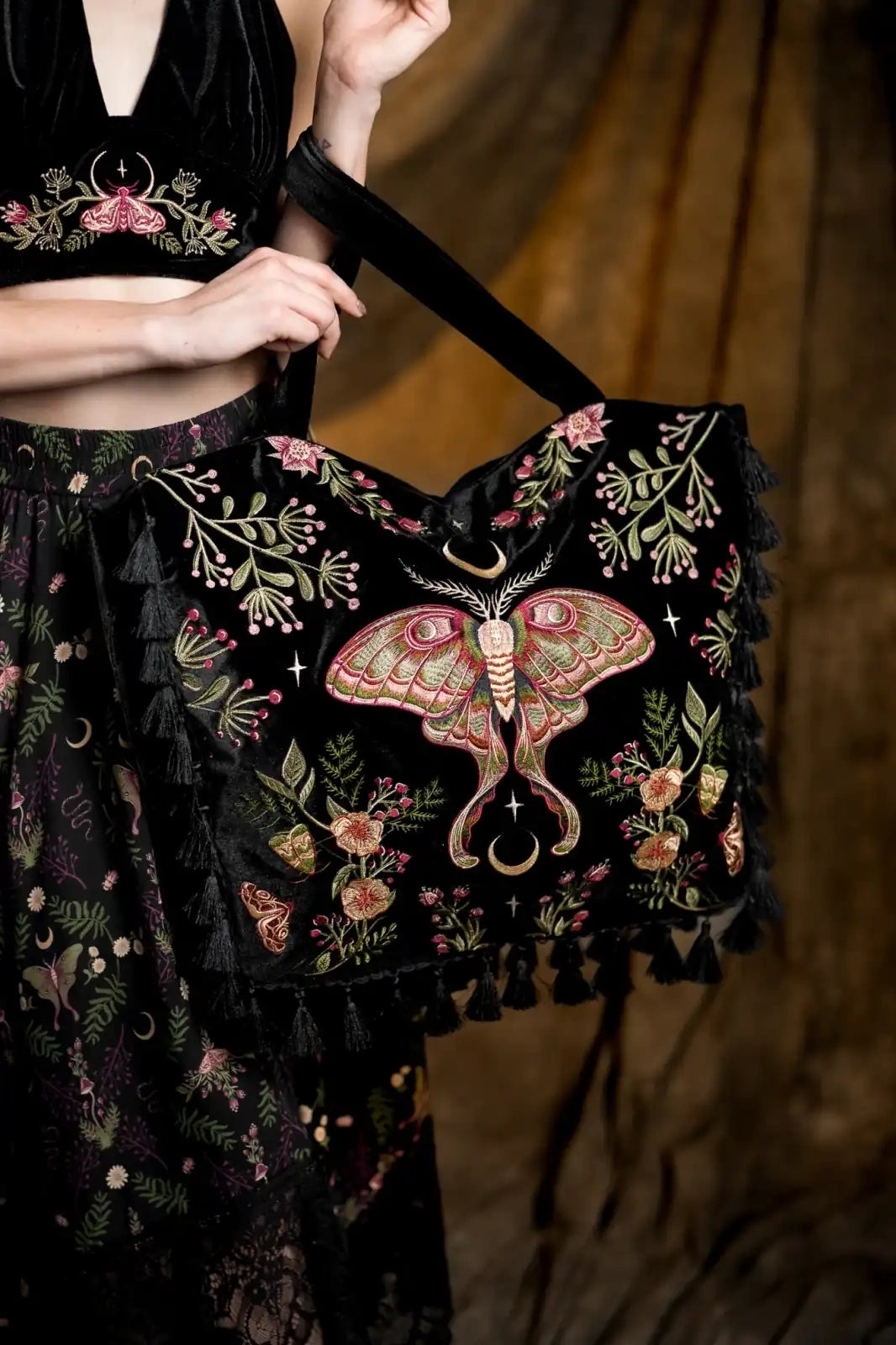 WILDERWOOD VELVET BAG