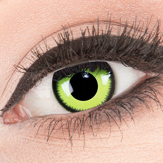 Hellgrüne Kontaktlinse Green Lunatic mit schwarzem Rand von MeralenS
