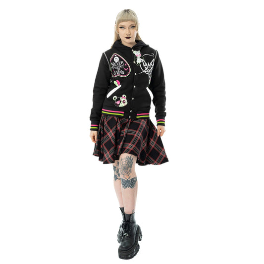 Schwarze Collegejacke HEX BEAR VARSITY JACKET mit Teddy-Print in pink-grünem Design von Heartless