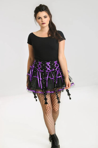 Lilafarbender kurzer Rock Chai Skirt Purple im Tutu-Stil mit vielen Ösen und Schnürungen von Hellbunny