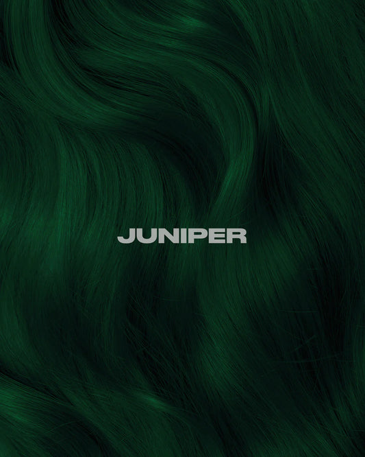 semi-permanente Haartönung Juniper Green in dem Farbton kräftiges Dunkelgrün mit schwarzen Untertönen von Lunar Tides