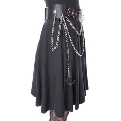Schwarzer Gürtel MOONDUSK BELT mit Ketten und Mondanhängern von Heartless