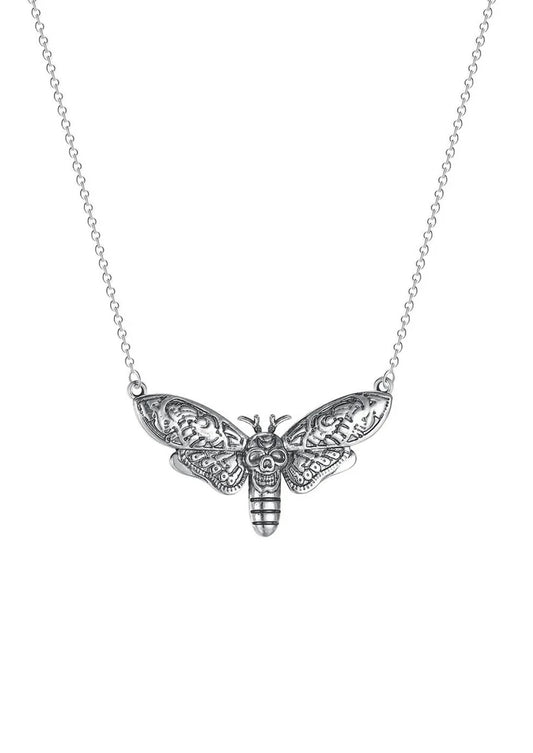 Silberfarbende MOTH LIGHT NECKLACE mit Mottenanhänger von EASURE