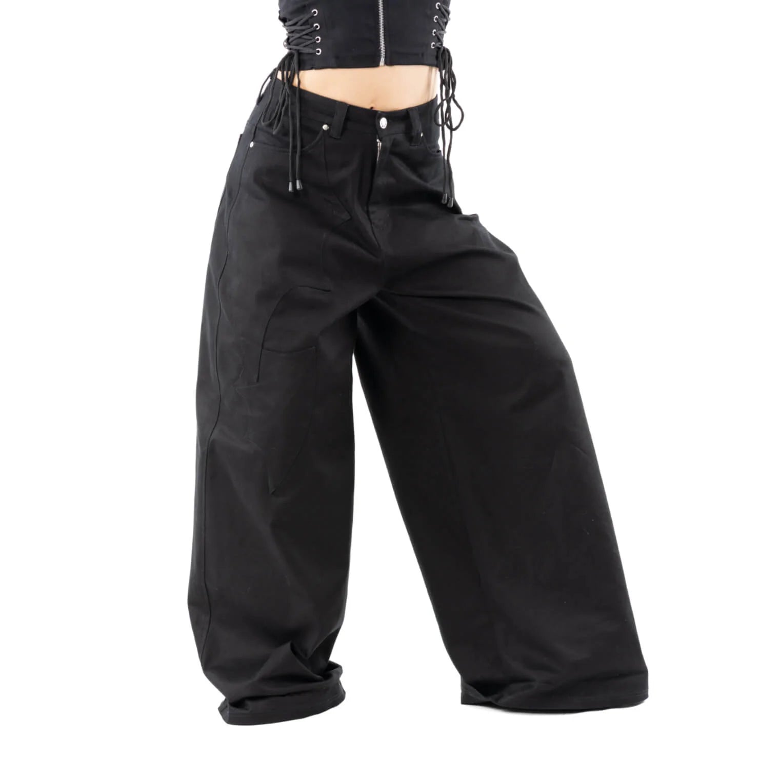 Schwarze, weite Hose NOCTURNE LONG LEG PANTS im dezenten Fledermausflügeldesign von Heartless