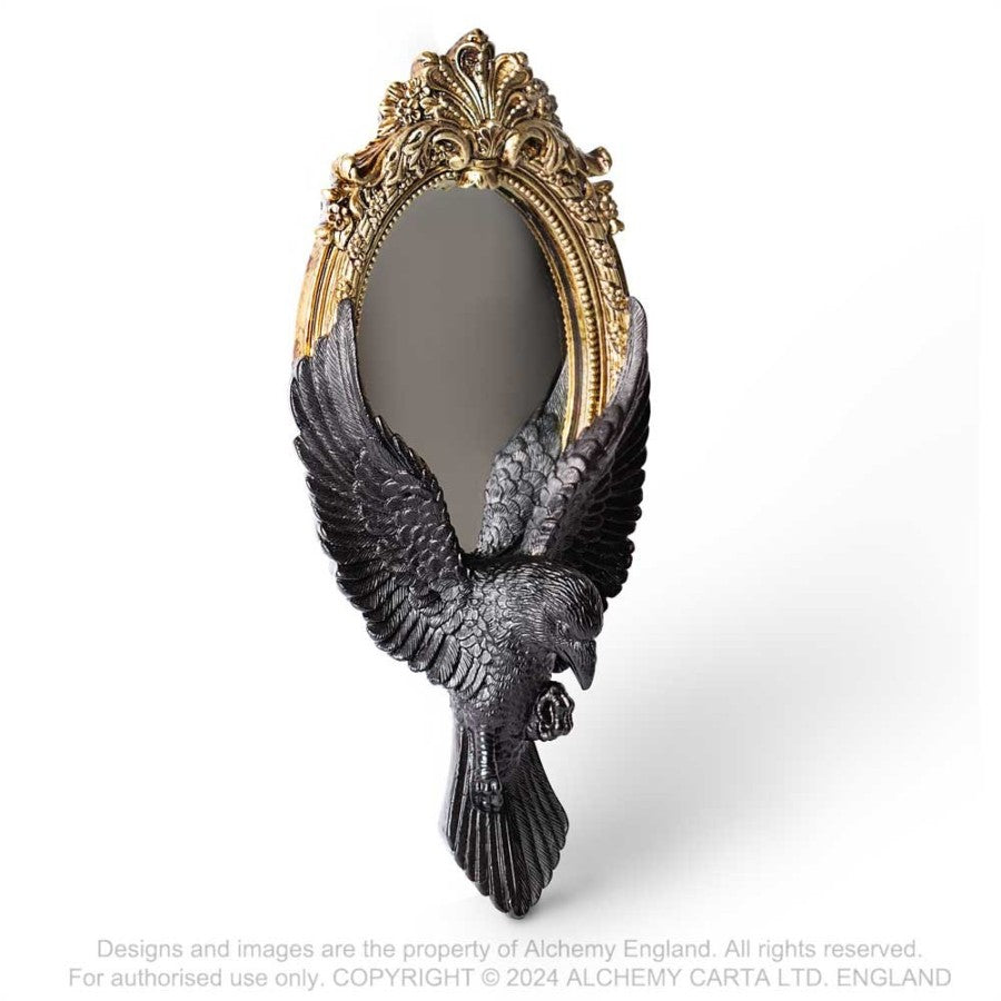 Handspiegel Raven's Gaze Hand Mirror mit realistisch gestaltetem schwarzem Raben im Flug auf einem goldenen Barockrahmen von Alchemy England