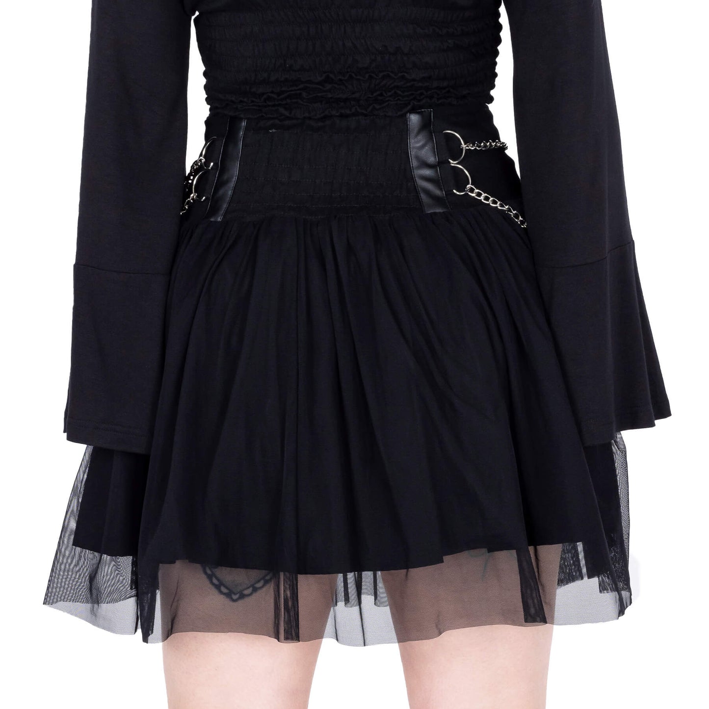 Rückseite des schwarzen TANIA SKIRT mit Mesh und Deko-Ketten von Heartless