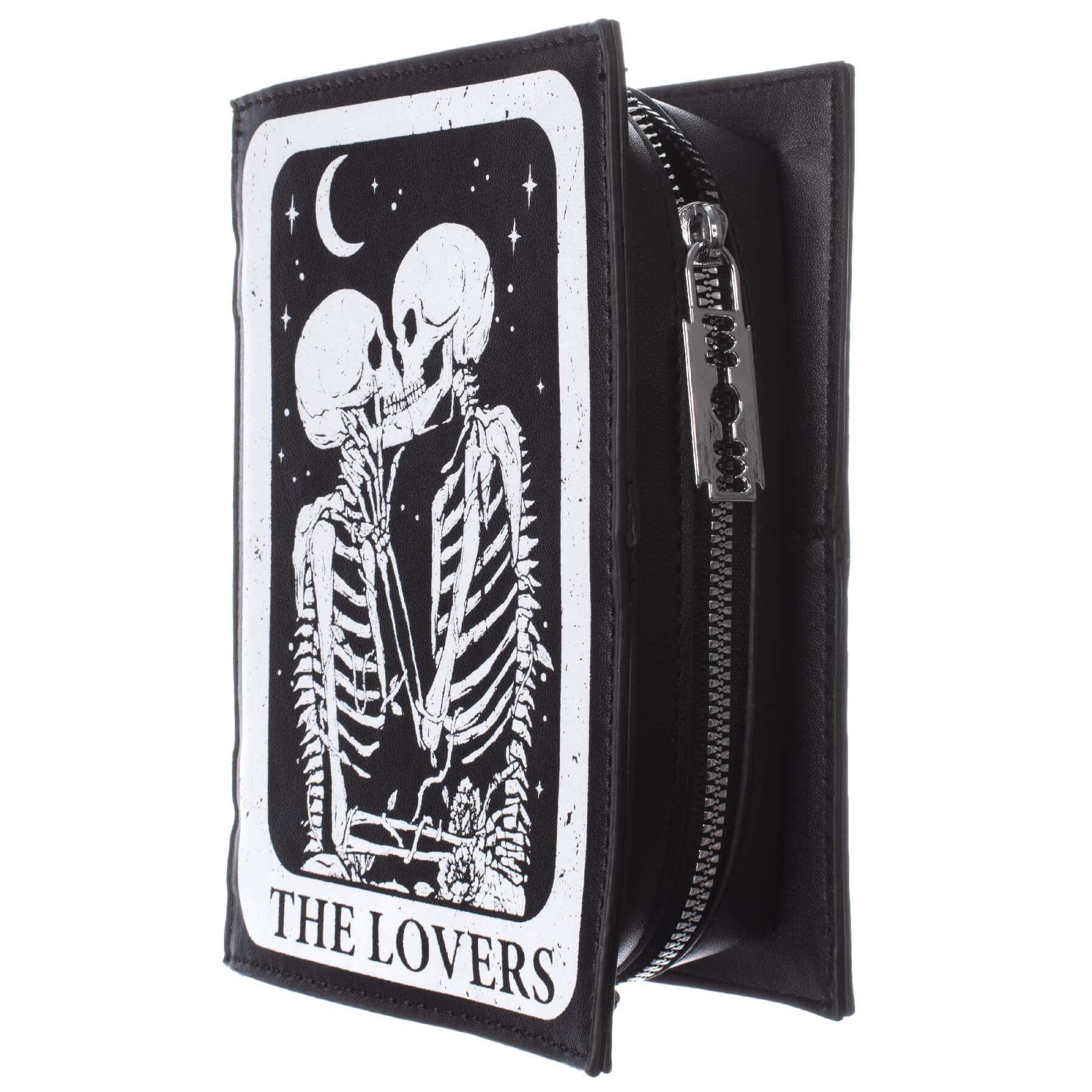 Schwarze, rechteckige Tasche THE LOVERS TAROT BAG mit Skelett-Print und Rasierklingenanhänger von Heartless