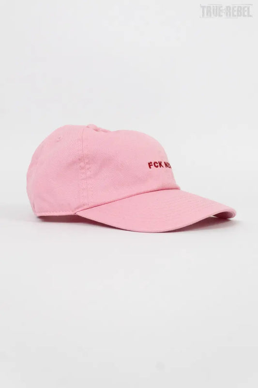Rosafarbene Kappe FCK NZS Cap Pink mit kleiner, roter Stickerei von True Rebel