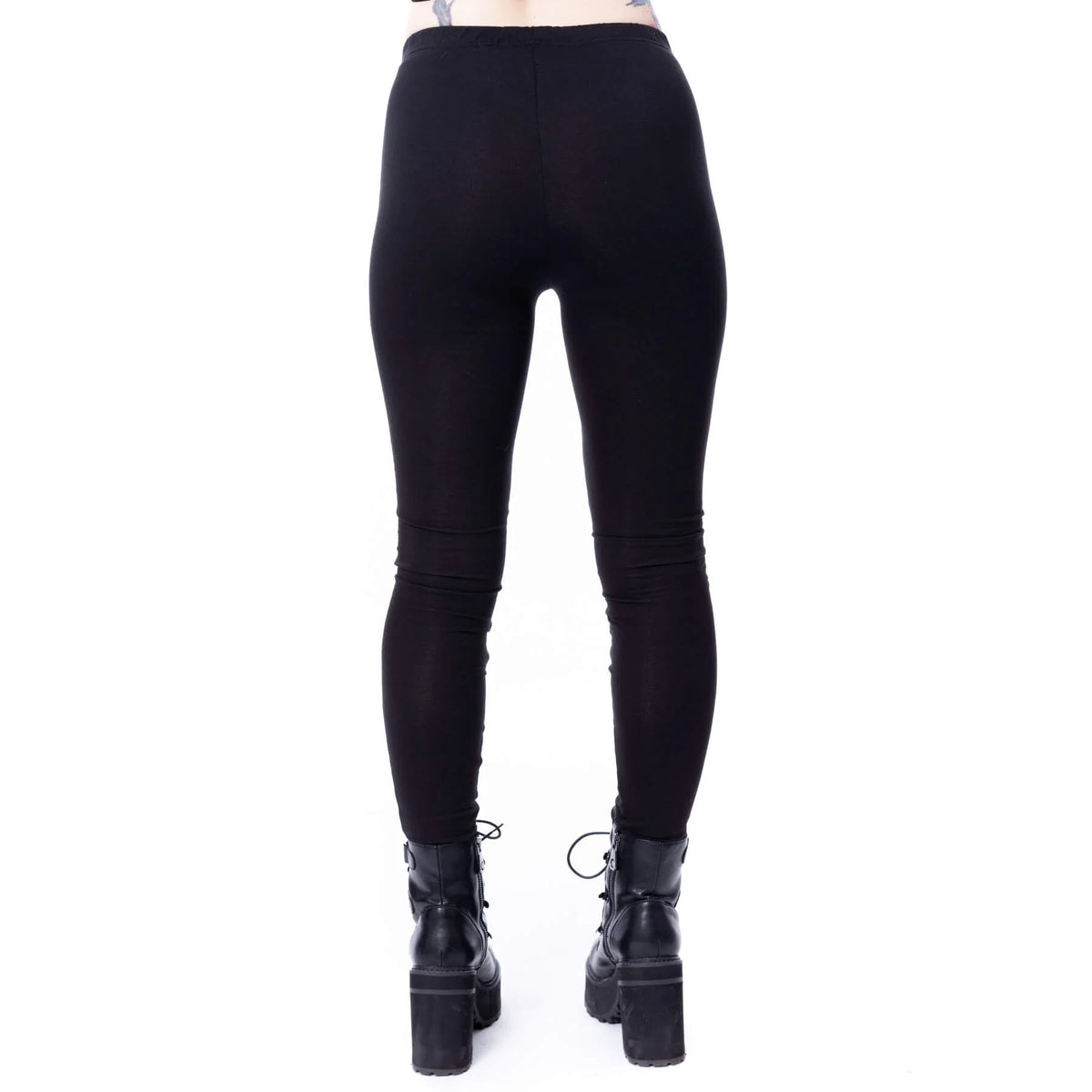 Schwarze Leggings UMBRAE LEGGINGS mit Netzeinsätzen, Zierschnürungen und Nietendetails von Vixxsin