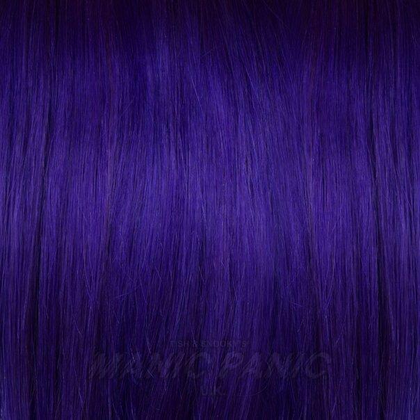 Dunkelblau-lilafarbendes Haar